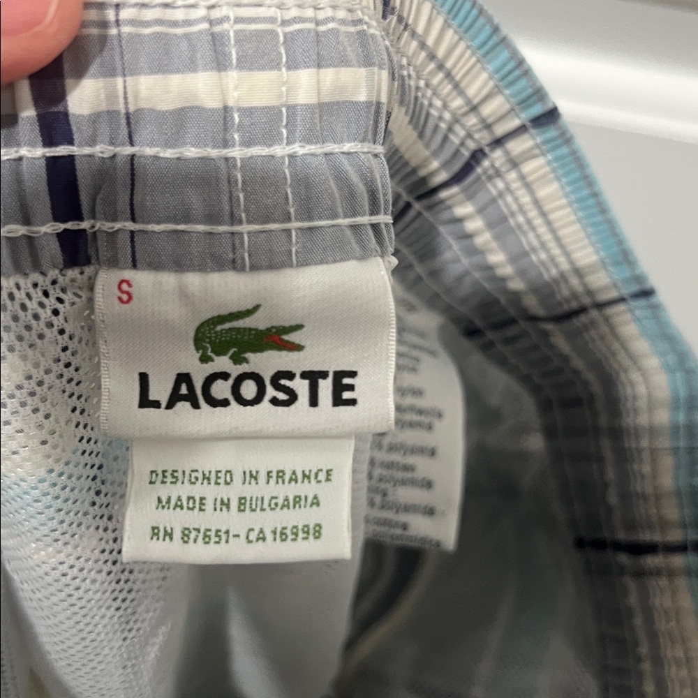 Lacoste Gray Navy and Light Blue Plaid Swim Shorts Size Small - Picture 6 of 8